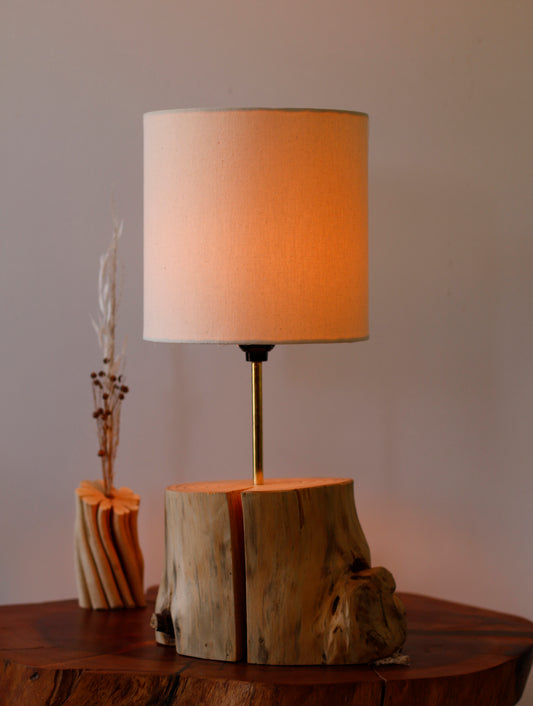 Lámpara Trunko con Pantalla