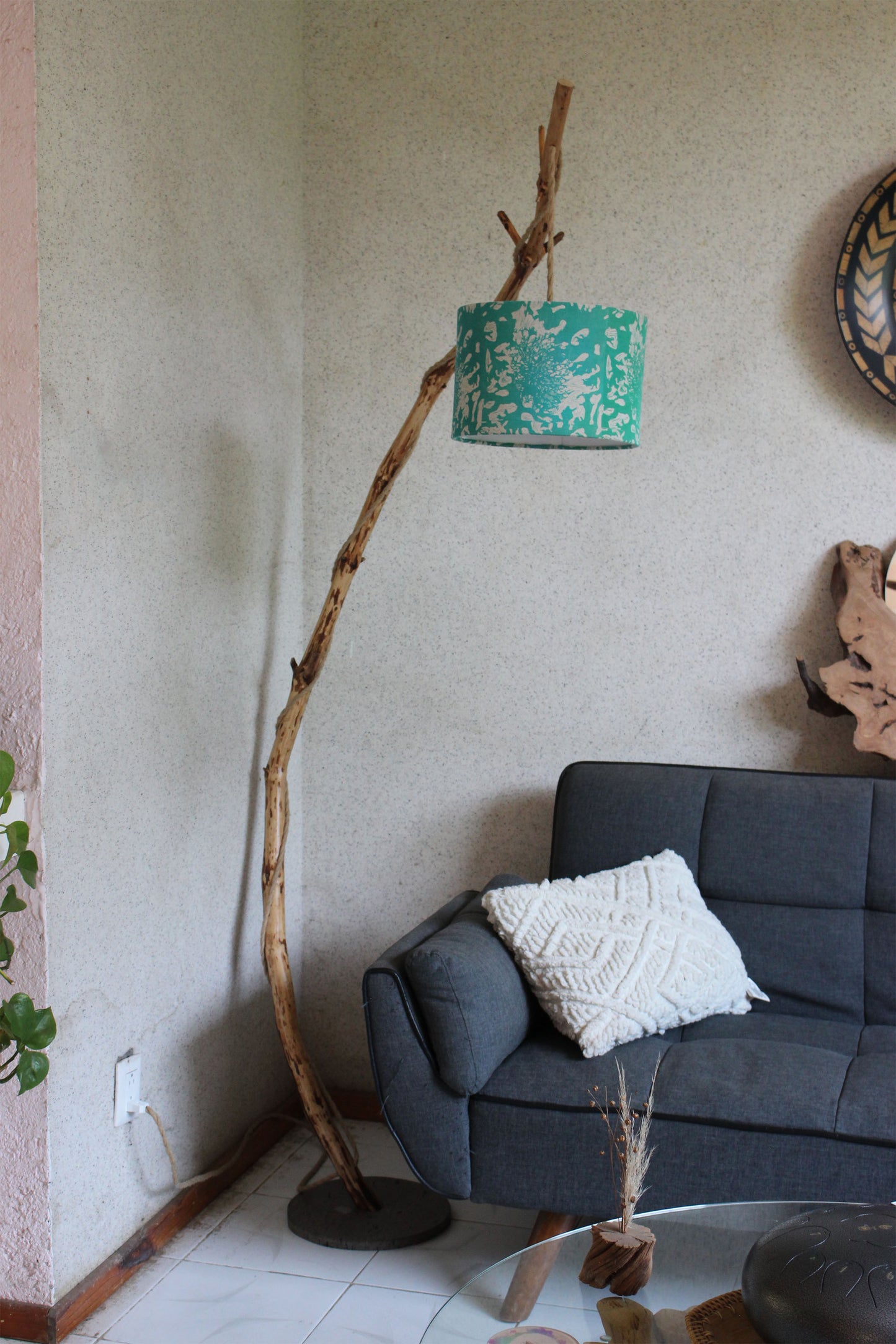 Lámpara de Piso Koral